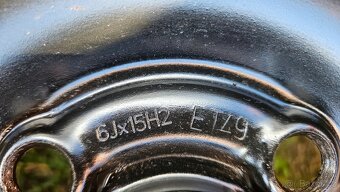 Opel Astra zimní pneumatiky 195/60R15 disky 6Jx15 4x100 ET49 - 3