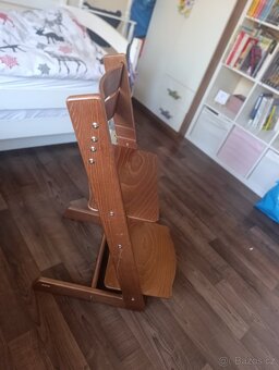 Rostoucí židle JITRO - 3