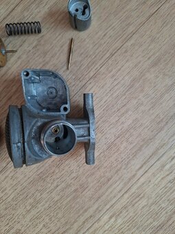 Karburátor Stadion S22 - 3