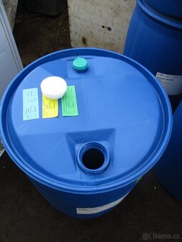 Plastové sudy 130l - 3
