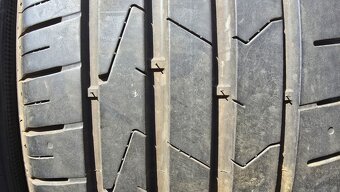 Letní pneu 235/45/18 Hankook - 3