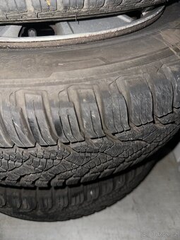 Zimní 175/65 r14 - 3
