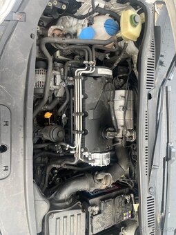VW Caddy 1.9 atmosfér - 3