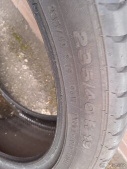 1kus letní pneu rozměr 235/40/19 značka Continental - 3