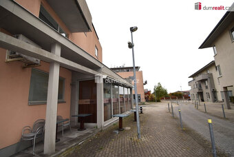 Pronájem komerčního prostoru, 92m² + externí sklad a garážov - 3