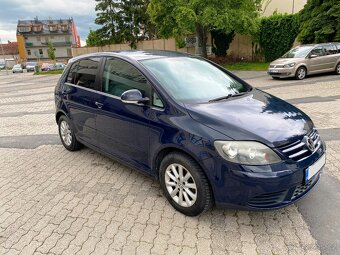 GOLF PLUS 1.4 rok . 2008 - 3