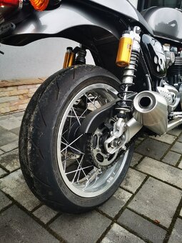 Triumph Thruxton 1200 R - 3