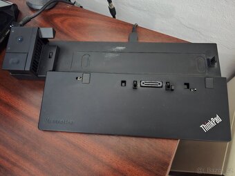 ThinkPad X270 + dock - 3