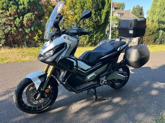 Honda X-adv 750,14000 km,3x kufr - 3