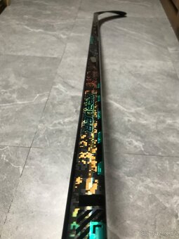 Hokejka bauer twitch 77-87,170cm , p92, levá ruka dole - 3