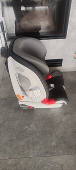 Britax Romer Advansafix III - 3