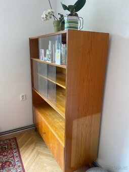 Retro knihovna z 60tých let - 3
