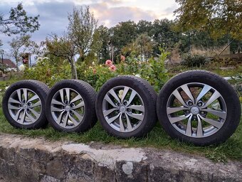 Originál ALU kola Hyundai i30 R16 + letní pneu - 3