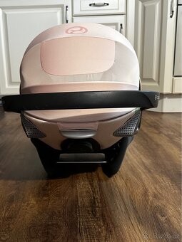 Cybex autosedačka Cloud T i-size Plus. Peach pink. - 3