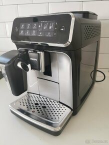 Philips EP3246/70 se zárukou LatteGo kávovar - 3