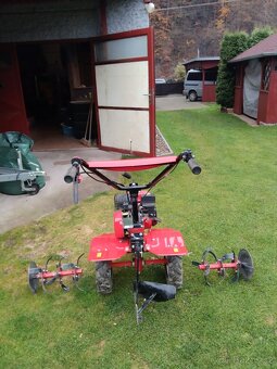 Kultivátor Hecht - 3