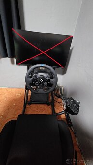 Volant s pedály a řadící pákou + Konstrukce - 3