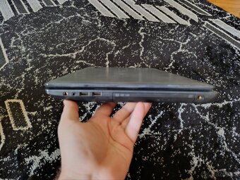 Notebook Acer Aspire 7520G – na náhradní díly / k opravě
 - 3