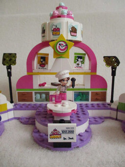 Lego Friends Soutěž v pečení - 3