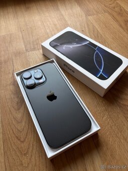 Apple iPhone 16 Pro 256GB černý - 3