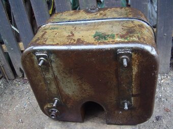 Prodám nádrž Zetor 15 - 3