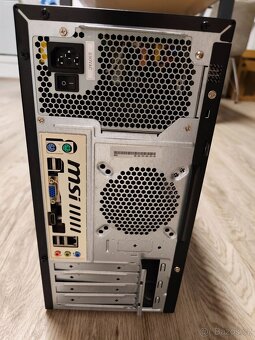 Acer kancelářský počítač - 3