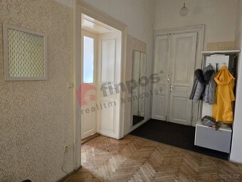 Pronájem kancelářských prostor Bolzanova - 66m2 - 3