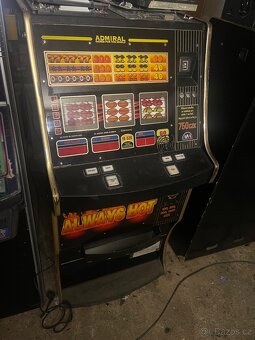 Vyherní automat retro - 3