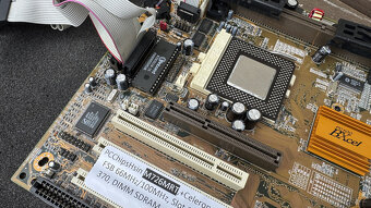 RETRO deska PCChips - M726MRT - Socket 370 a Slot 1 - 3