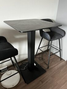 Barový stůl + 2 barové židle - 3