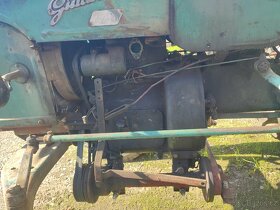 Koupím díly na traktor fahr guldner D131W - 3
