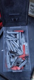 Spojovací materiál,kotvy,matice, šrouby, podložky natukaci - 3