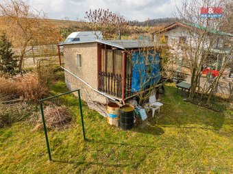 Prodej chaty 12 m² na  pozemku o rozloze 556 m², Slaný - 3