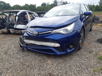 Toyota Avensis - 3