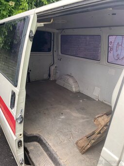 VW Transporter T4 1.9td - 3