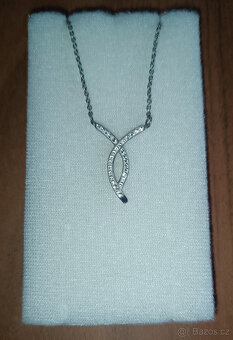 Stříbrný náhrdelník s přívěskem s krystaly Swarovski - 3