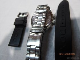 PÁNSKÉ ŠVÝCARSKÉ HODINKY DOXA GMT - 3