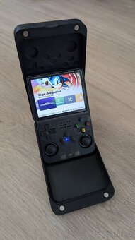 Konzole R36S s příslušenstvím - 3