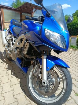 Suzuki SV1000S - 3