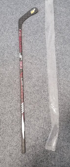Juniorská carbonová hokejka JR HOCKEY flex 50 pravá - 3