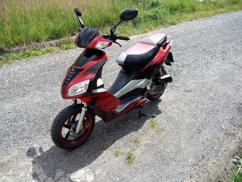 Prodám skútr HUATIAN 50 4T r.v 2009 - 3
