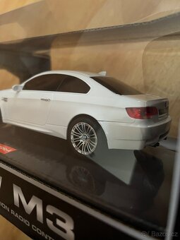 BMW M3 autíčko na dálkové ovládání - 3