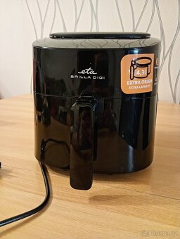 Horkovzdušná fritéza ETA Brilla Digi - 3