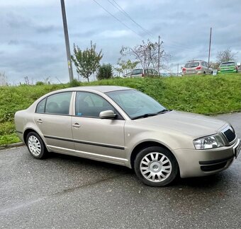 Škoda Superb 1.9 TDI 74 kW – spolehlivý a úsporný vůz - 3