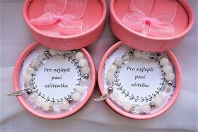 Poděkování Pro nejlepší paní učitelky, asistentky,družinářky - 3
