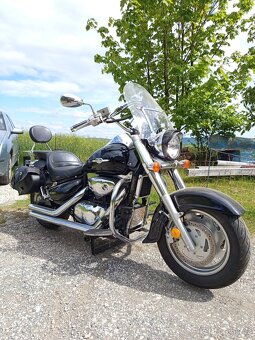 Suzuki Intruder 1500 Boulevard - 3