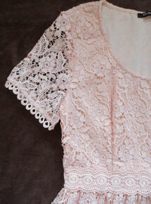 Společenské šaty krajkové meruňkové Orsay M 38 - 3