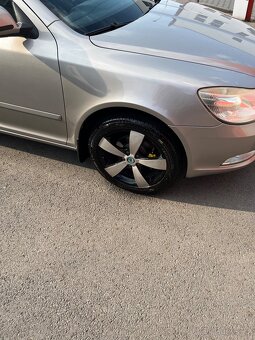 Letní pneumatiky na Alu Škoda Octavie 2   R17 rozteč  5x112 - 3