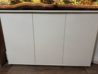 Akvárium se skříňkou 330l - 3