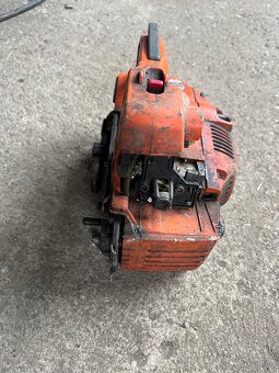 Husqvarna 338 XPT na dily - 3